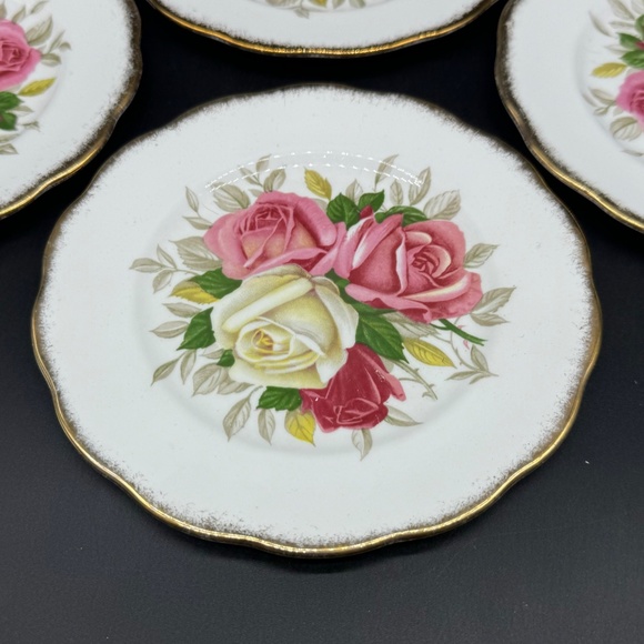 Queen Anne Lady Sylvia 6" Dessert Bread Plates(Set of 4) Bone China England - Picture 3 of 5